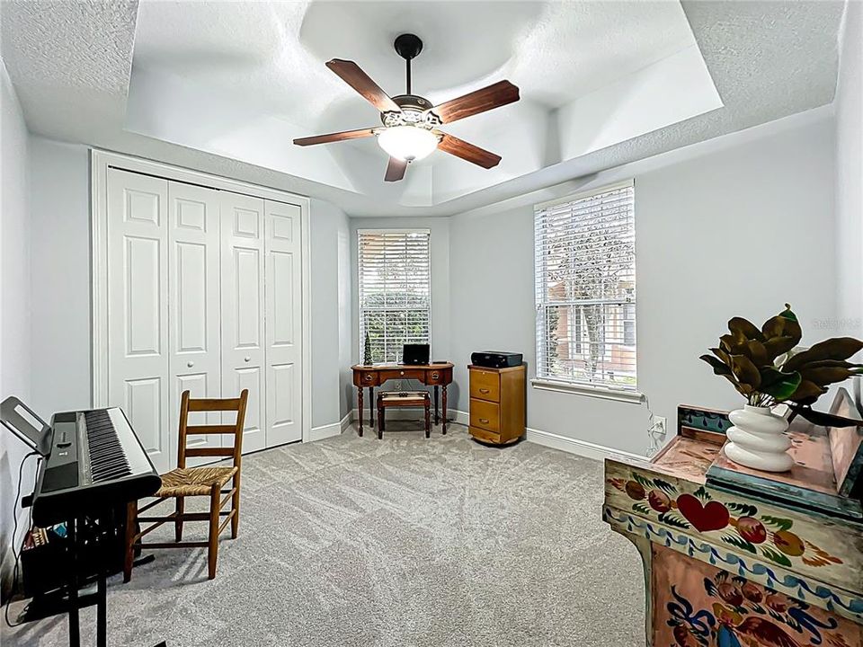 For Sale: $310,000 (2 beds, 2 baths, 1628 Square Feet)