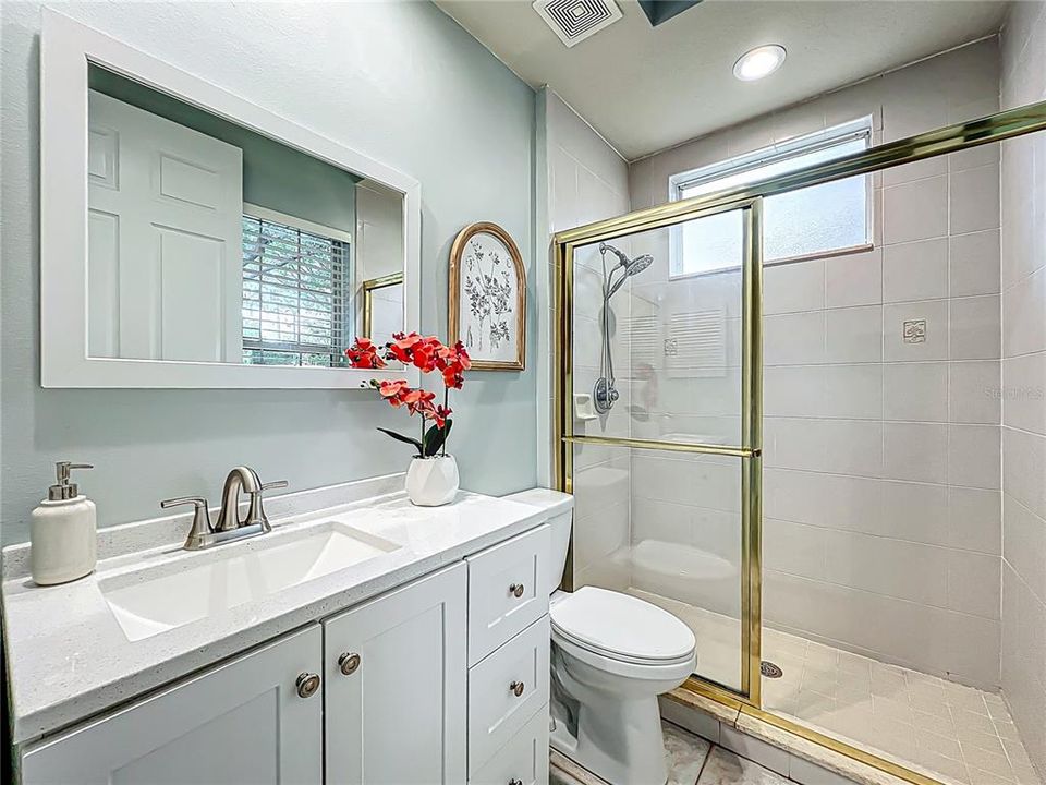 For Sale: $310,000 (2 beds, 2 baths, 1628 Square Feet)