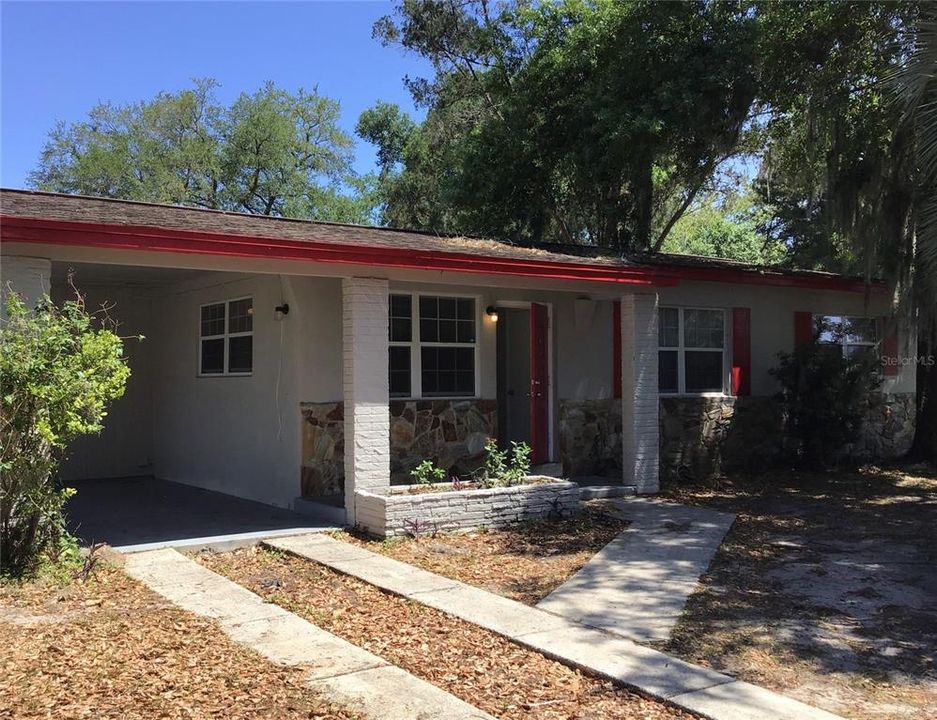 最近租的: $1,400 (3 贝兹, 1 浴室, 936 平方英尺)