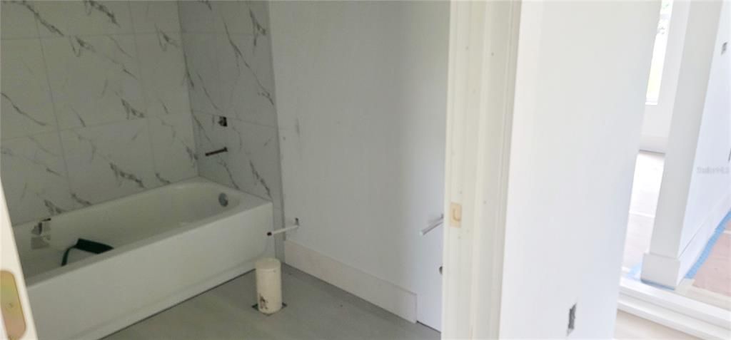 На продажу: $875,000 (6 спален, 0 ванн, 2667 Квадратных фут)