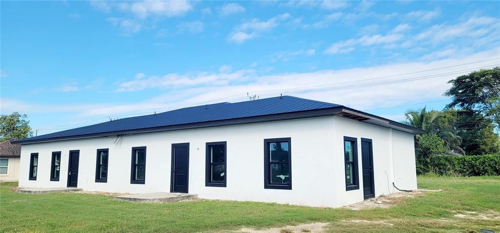 На продажу: $875,000 (6 спален, 0 ванн, 2667 Квадратных фут)