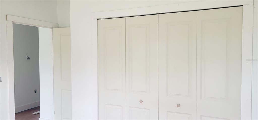 На продажу: $875,000 (6 спален, 0 ванн, 2667 Квадратных фут)