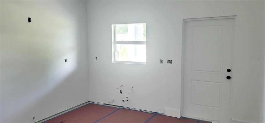 На продажу: $875,000 (6 спален, 0 ванн, 2667 Квадратных фут)