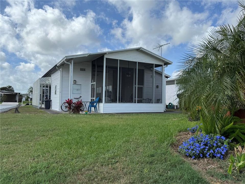 Active With Contract: $89,900 (0.10 acres)