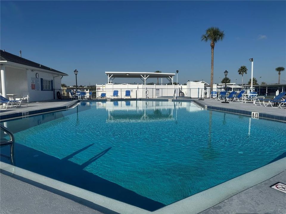 Active With Contract: $89,900 (0.10 acres)