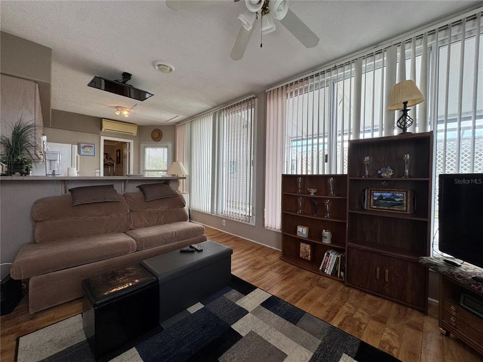 Active With Contract: $89,900 (0.10 acres)