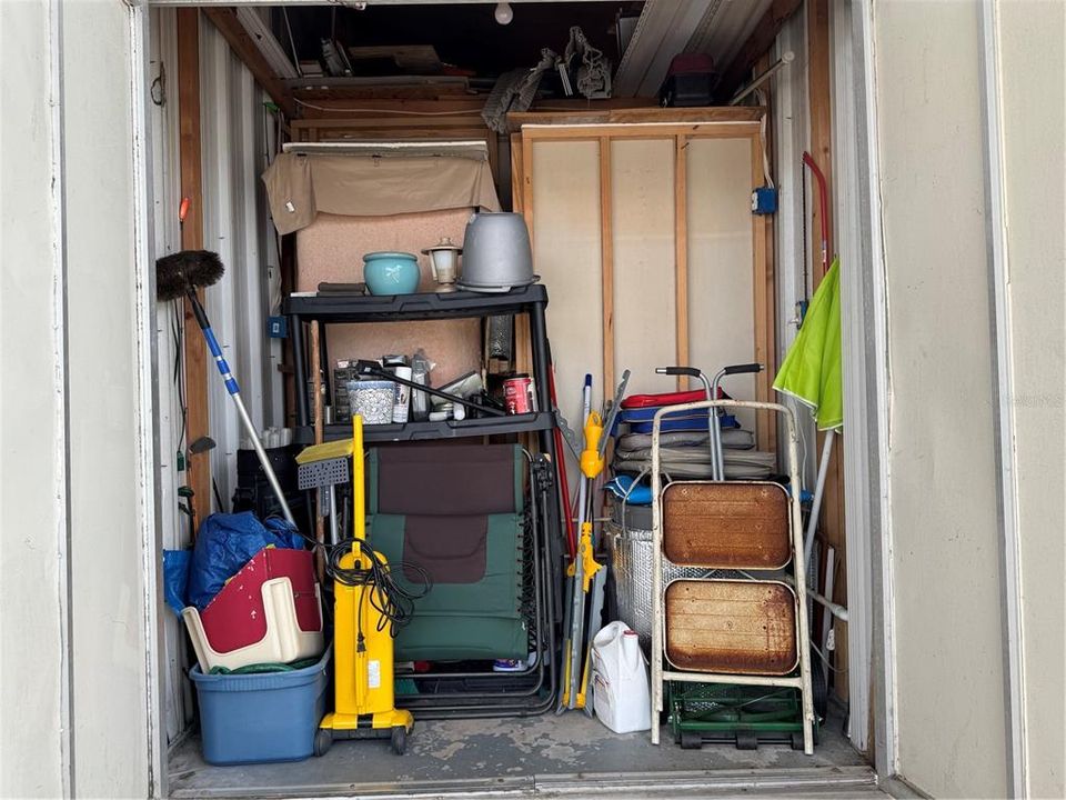 Active With Contract: $89,900 (0.10 acres)