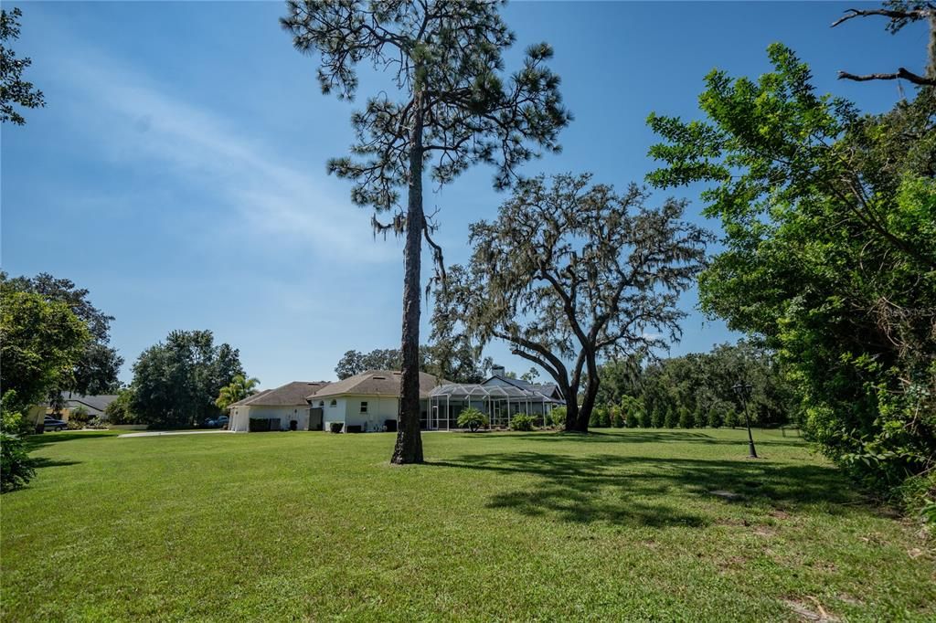 Active With Contract: $925,000 (4 beds, 3 baths, 2607 Square Feet)