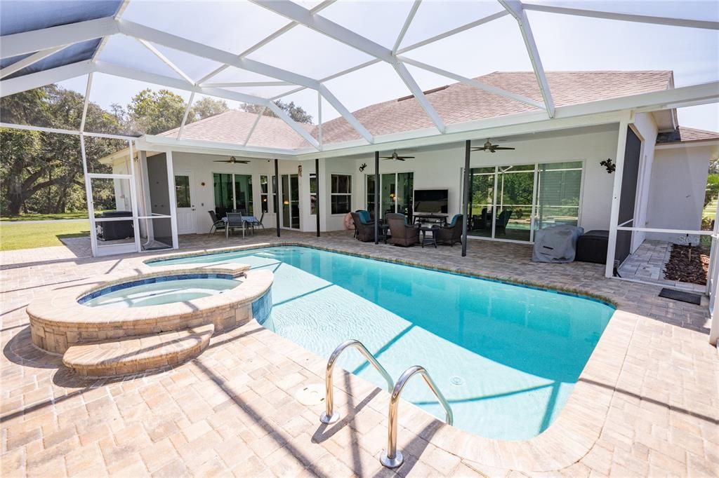 Active With Contract: $925,000 (4 beds, 3 baths, 2607 Square Feet)