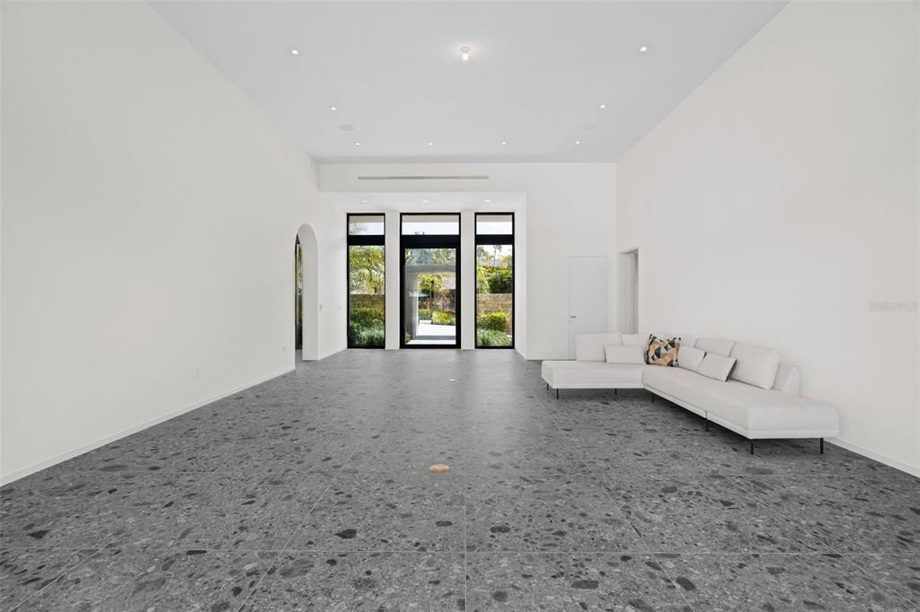 待售: $14,750,000 (8 贝兹, 8 浴室, 8881 平方英尺)