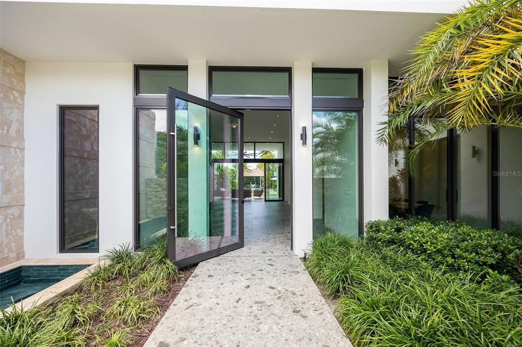 待售: $14,750,000 (8 贝兹, 8 浴室, 8881 平方英尺)