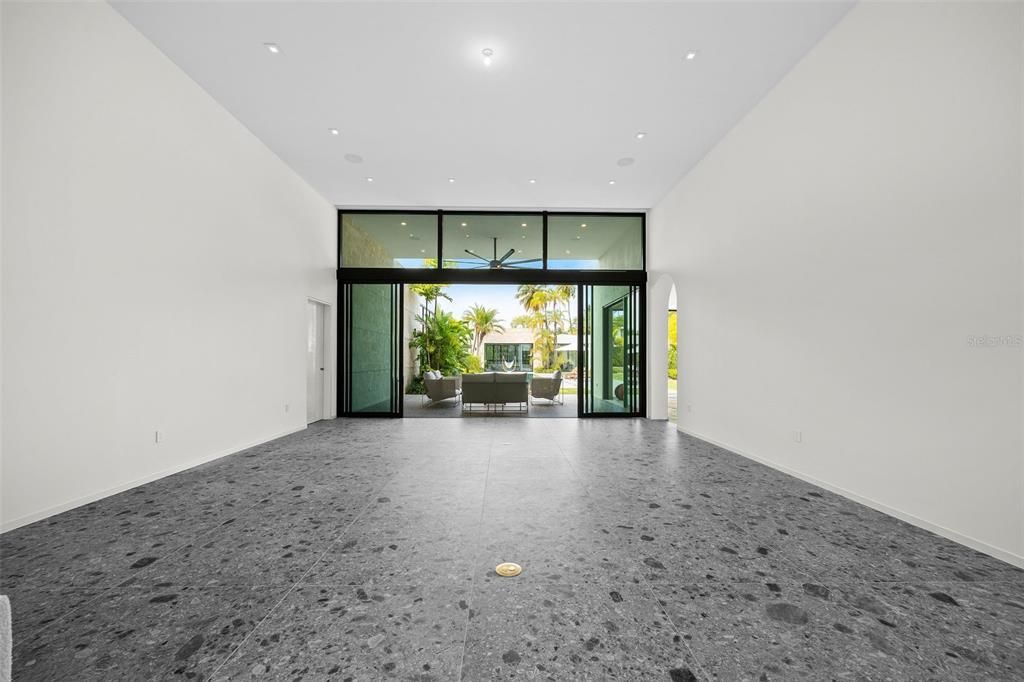 待售: $14,750,000 (8 贝兹, 8 浴室, 8881 平方英尺)