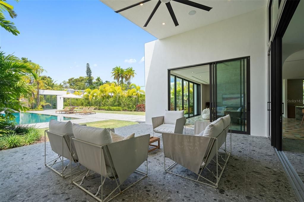 待售: $14,750,000 (8 贝兹, 8 浴室, 8881 平方英尺)