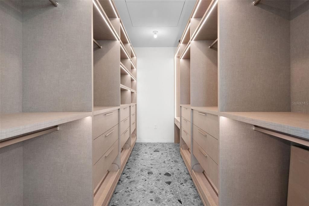 待售: $14,750,000 (8 贝兹, 8 浴室, 8881 平方英尺)