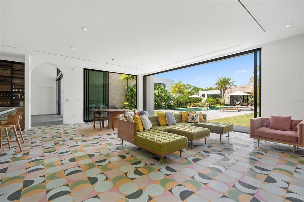 待售: $14,750,000 (8 贝兹, 8 浴室, 8881 平方英尺)