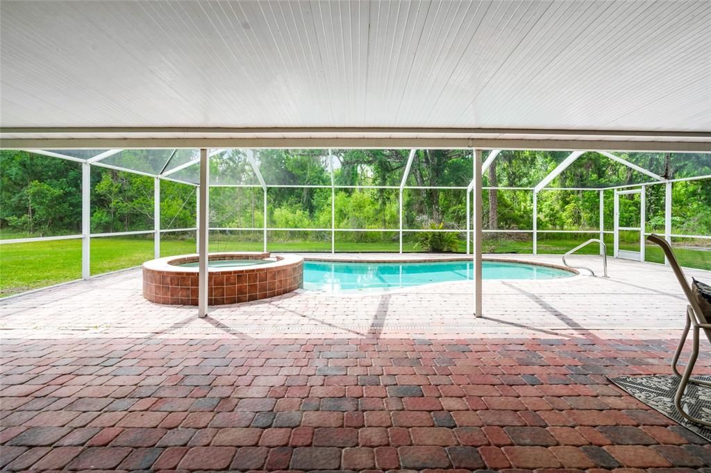 For Sale: $789,900 (4 beds, 3 baths, 2175 Square Feet)