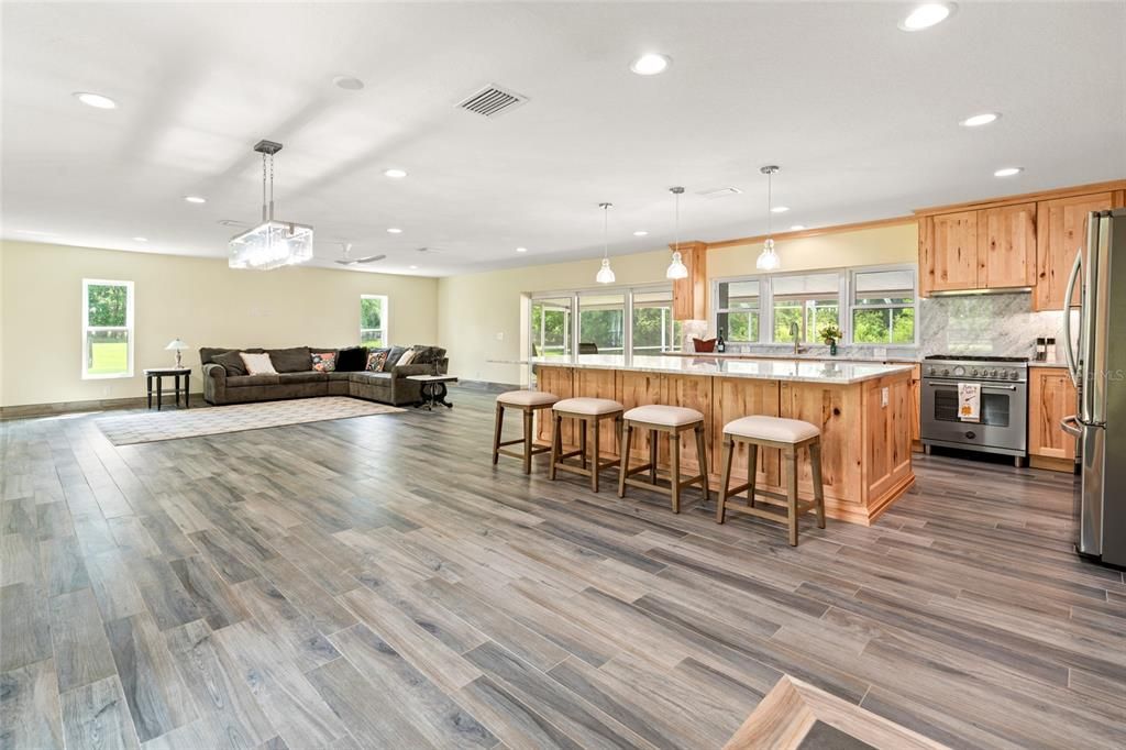 For Sale: $789,900 (4 beds, 3 baths, 2175 Square Feet)