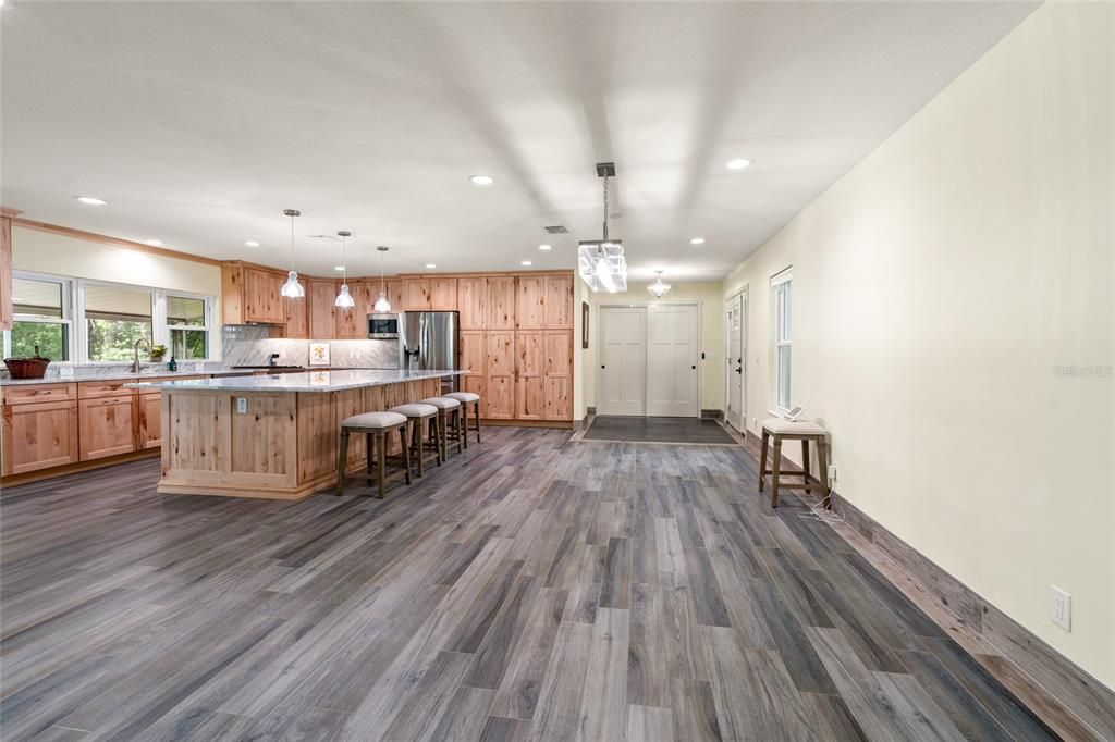 For Sale: $789,900 (4 beds, 3 baths, 2175 Square Feet)