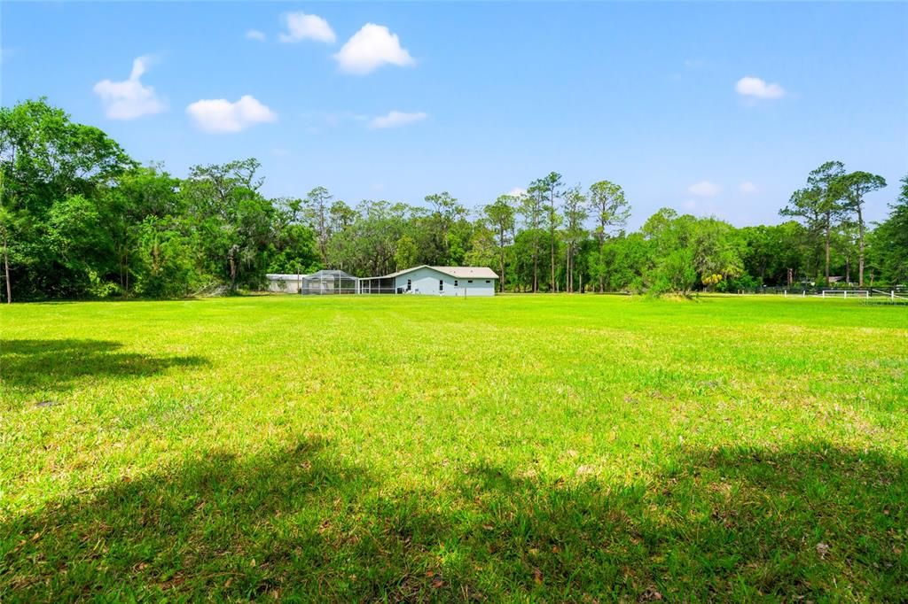 For Sale: $789,900 (4 beds, 3 baths, 2175 Square Feet)