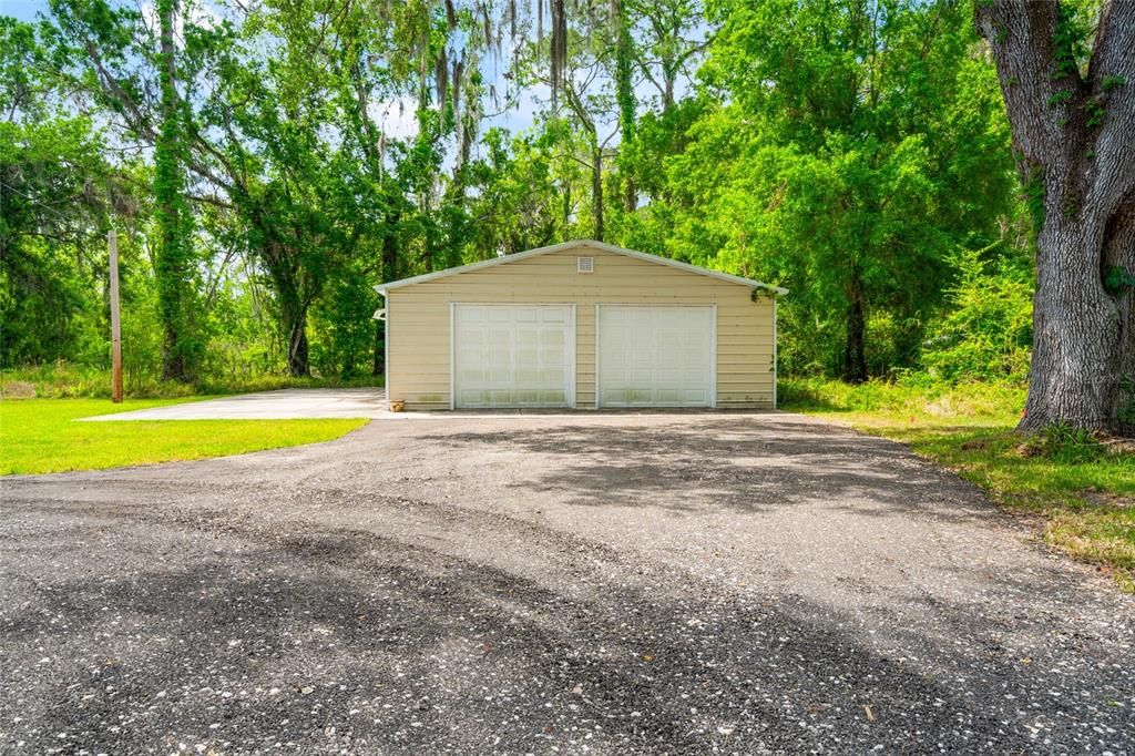 For Sale: $789,900 (4 beds, 3 baths, 2175 Square Feet)