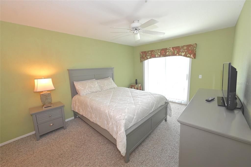 For Rent: $2,250 (2 beds, 2 baths, 1224 Square Feet)