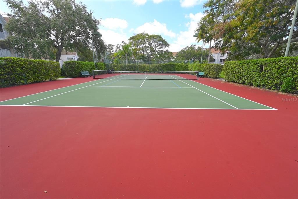 For Rent: $2,250 (2 beds, 2 baths, 1224 Square Feet)