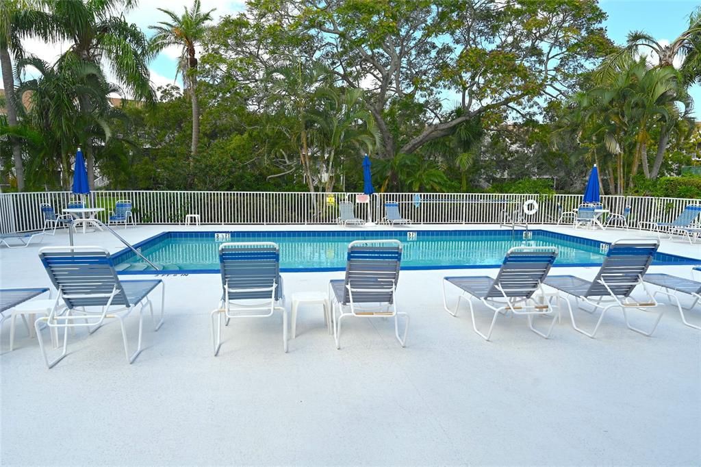 For Rent: $2,250 (2 beds, 2 baths, 1224 Square Feet)