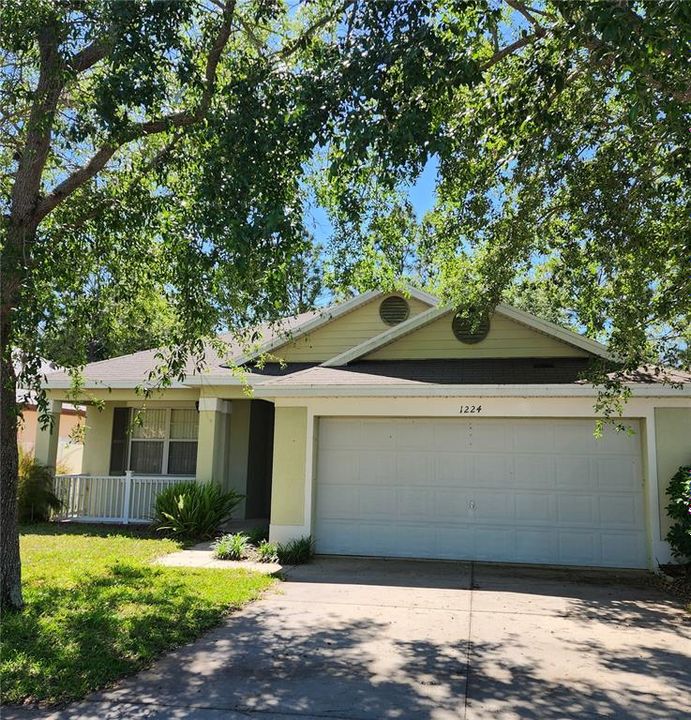 Recently Rented: $1,800 (2 beds, 2 baths, 1258 Square Feet)