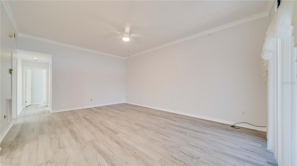 En Venta: $224,000 (2 camas, 2 baños, 1375 Pies cuadrados)