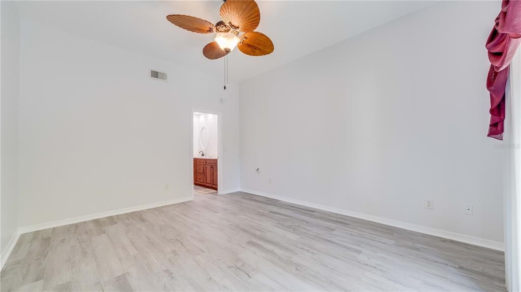 En Venta: $224,000 (2 camas, 2 baños, 1375 Pies cuadrados)