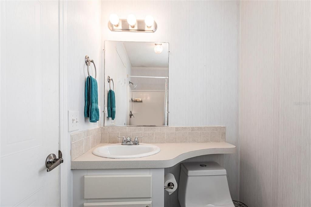 En Venta: $172,000 (2 camas, 2 baños, 920 Pies cuadrados)