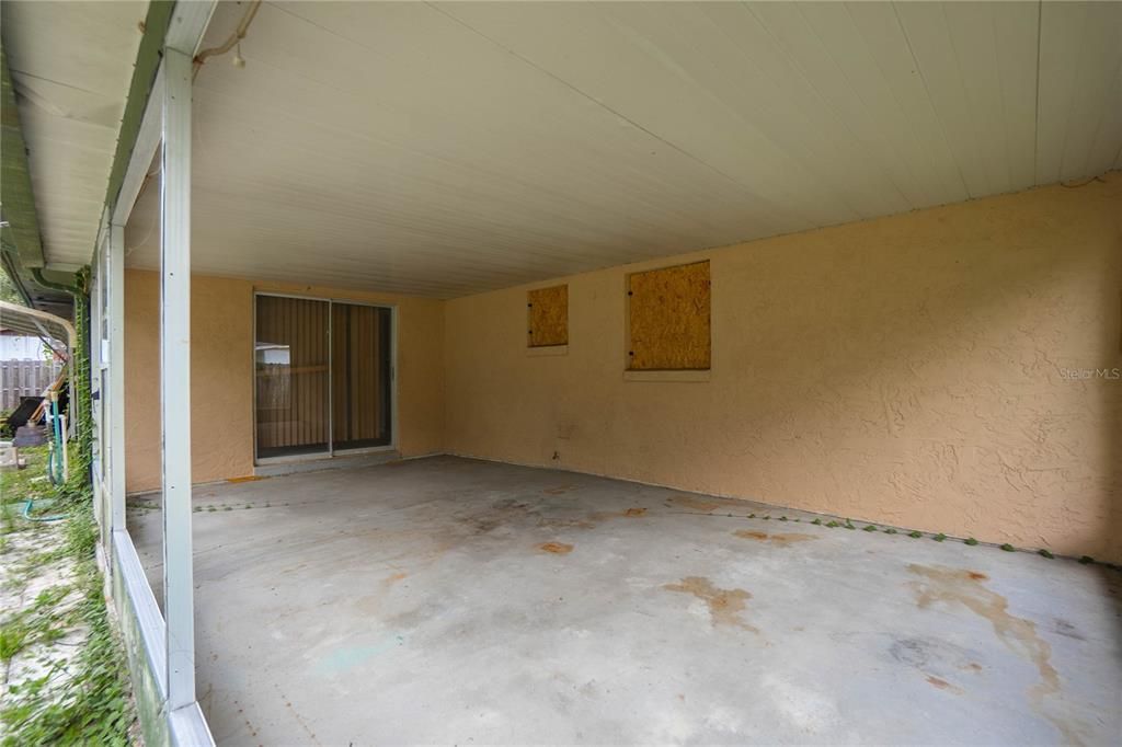 For Sale: $220,000 (3 beds, 2 baths, 1492 Square Feet)