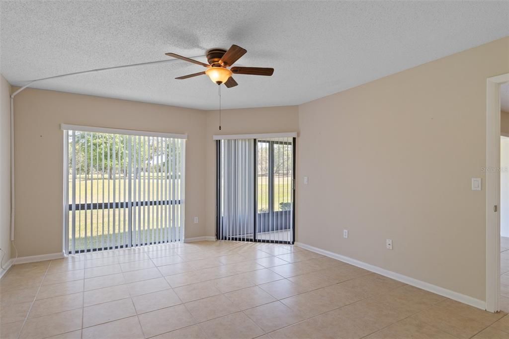 For Sale: $165,000 (2 beds, 2 baths, 1410 Square Feet)