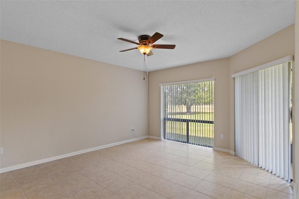 For Sale: $165,000 (2 beds, 2 baths, 1410 Square Feet)