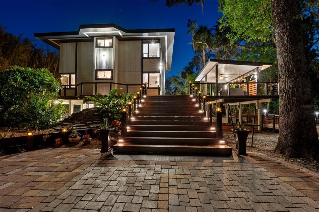 На продажу: $1,495,000 (5 спален, 3 ванн, 2083 Квадратных фут)