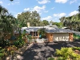 Vendido Recientemente: $568,000 (3 camas, 2 baños, 2824 Pies cuadrados)