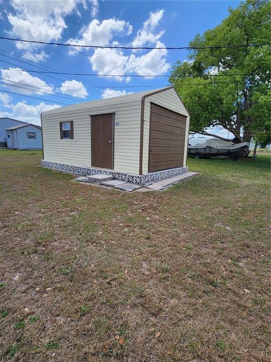 На продажу: $124,000 (2 спален, 2 ванн, 868 Квадратных фут)