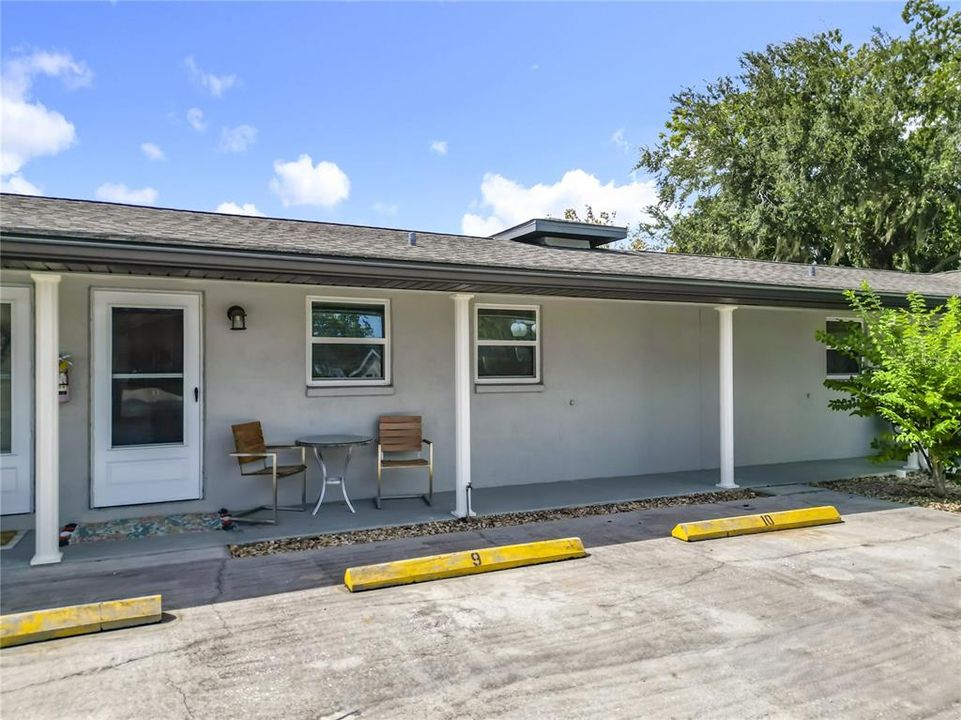 待售: $219,000 (1 贝兹, 1 浴室, 600 平方英尺)