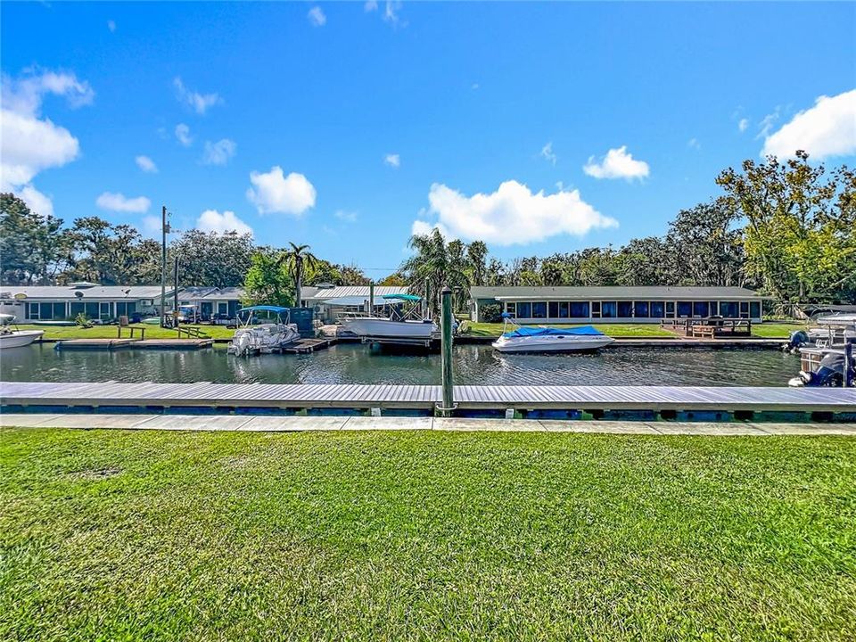 待售: $219,000 (1 贝兹, 1 浴室, 600 平方英尺)