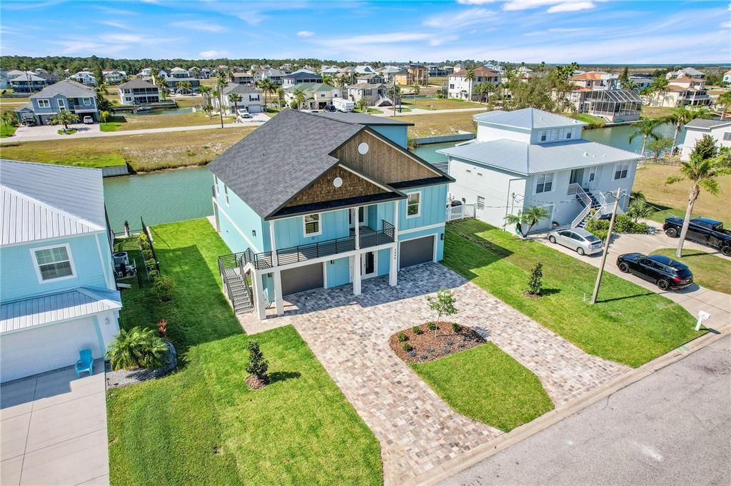 En Venta: $849,000 (4 camas, 3 baños, 2150 Pies cuadrados)