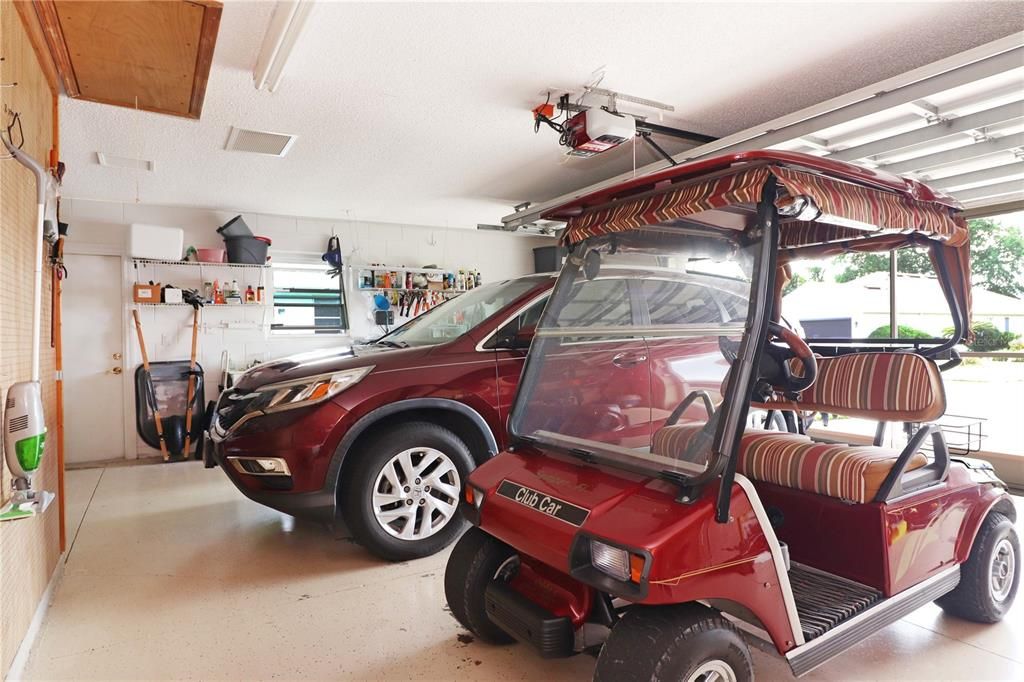 合同活跃: $344,900 (3 贝兹, 2 浴室, 1920 平方英尺)