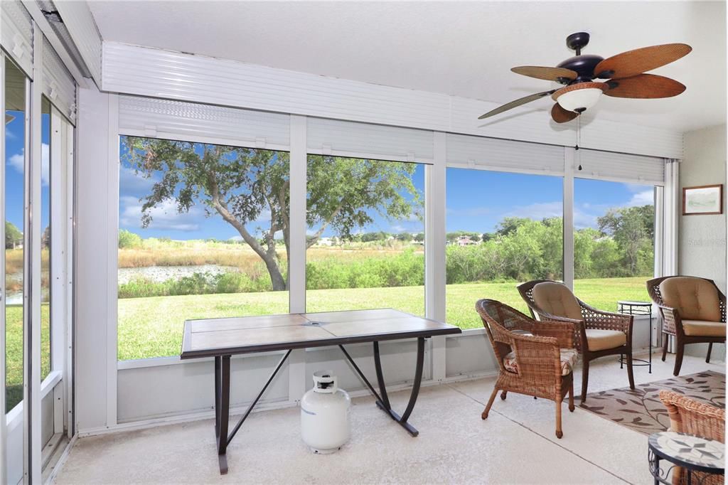 合同活跃: $344,900 (3 贝兹, 2 浴室, 1920 平方英尺)