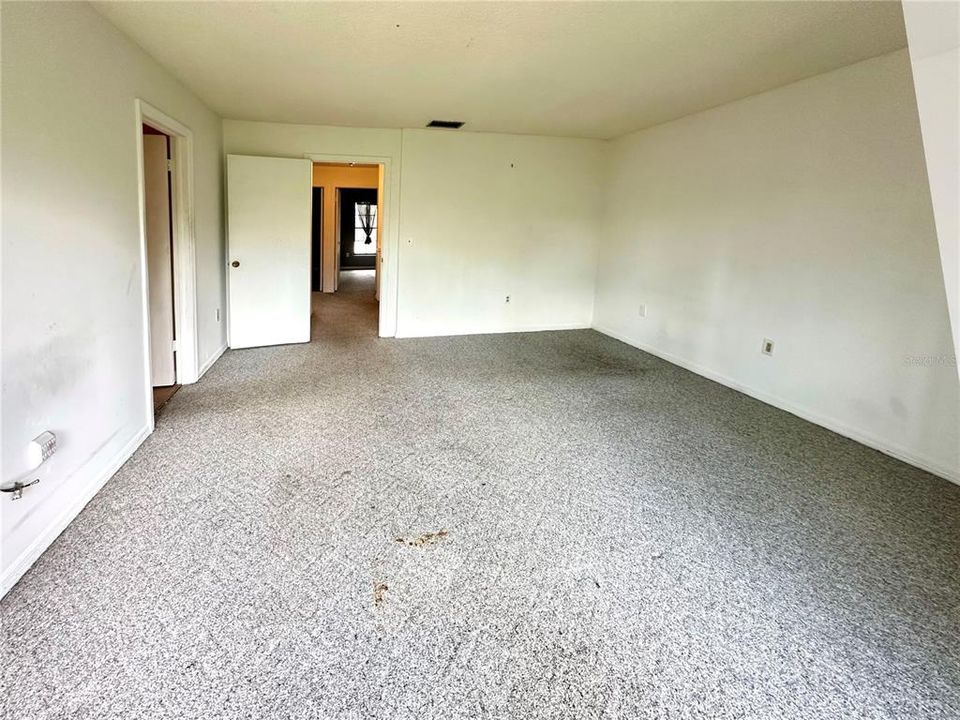 На продажу: $198,000 (3 спален, 2 ванн, 1688 Квадратных фут)