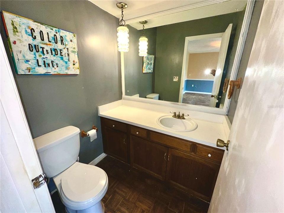 На продажу: $198,000 (3 спален, 2 ванн, 1688 Квадратных фут)