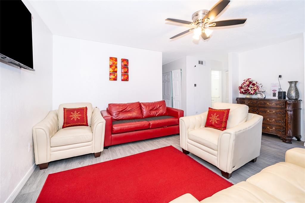 En Venta: $174,900 (3 camas, 2 baños, 1540 Pies cuadrados)