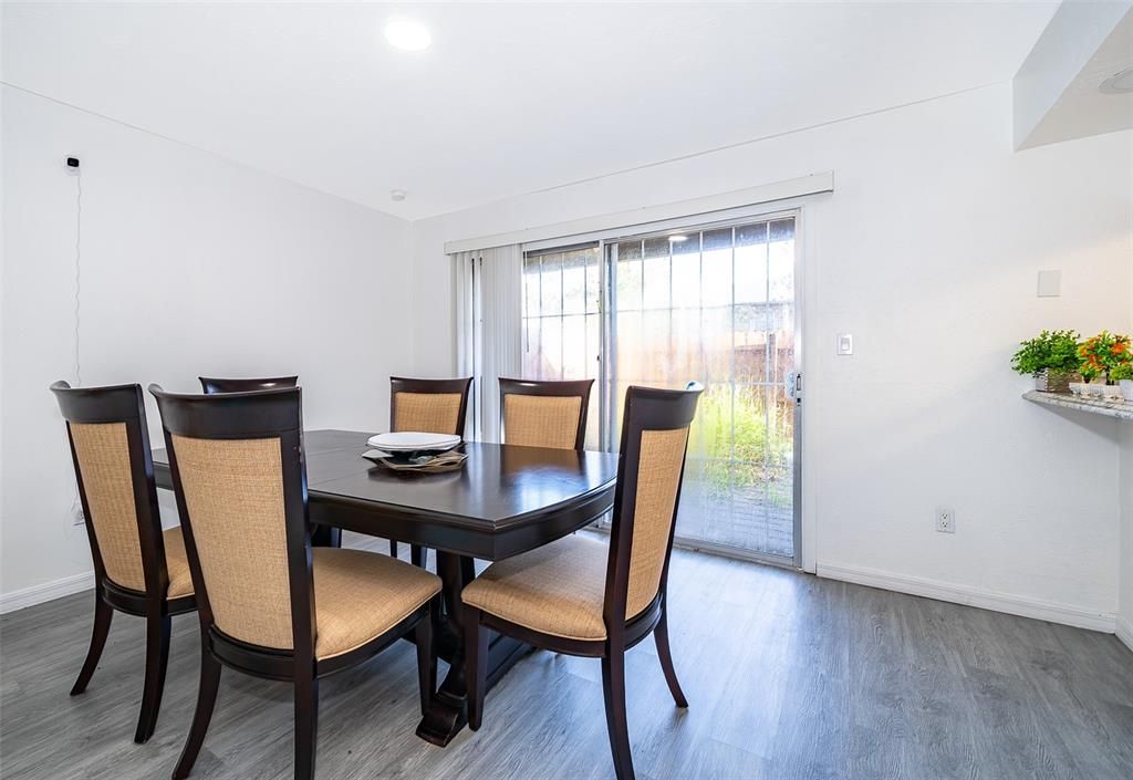 En Venta: $174,900 (3 camas, 2 baños, 1540 Pies cuadrados)