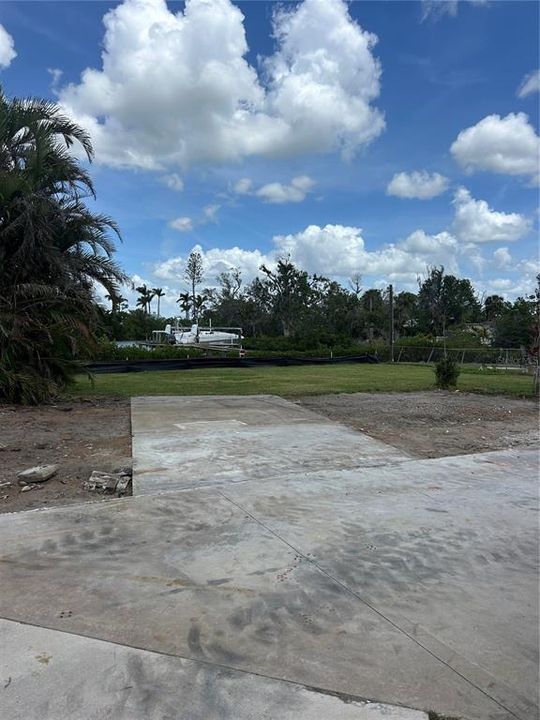 En Venta: $450,000 (0.20 acres)