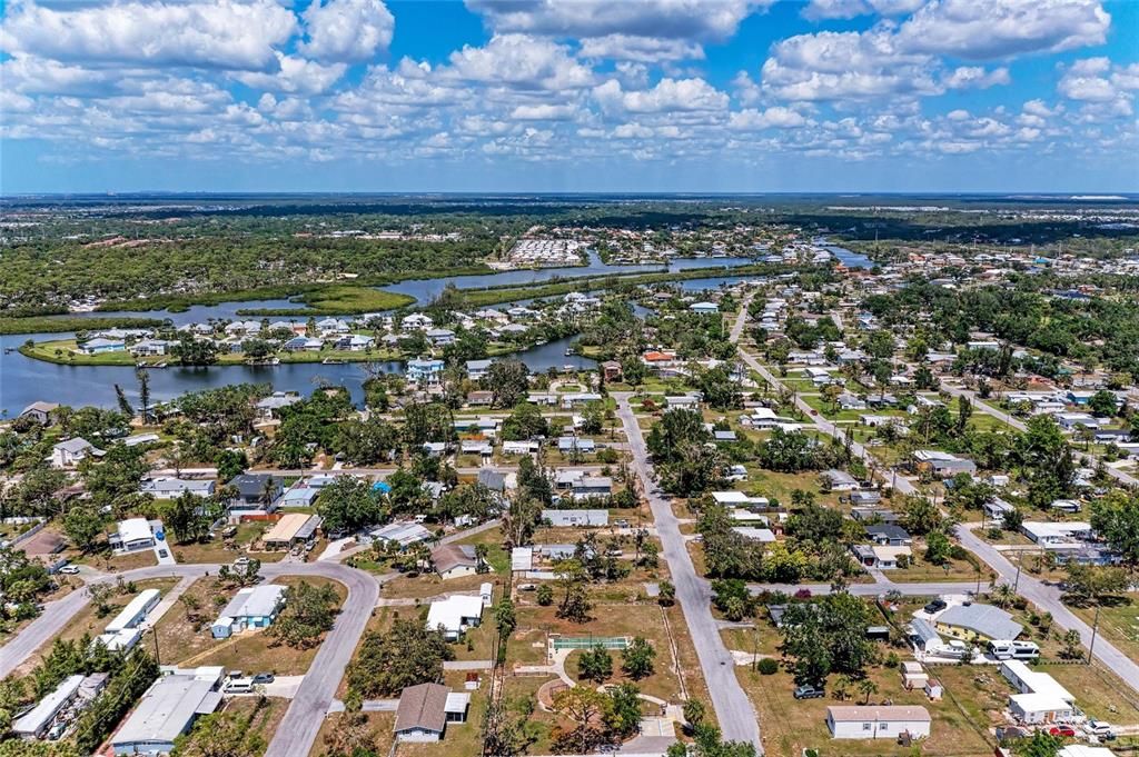 En Venta: $450,000 (0.20 acres)