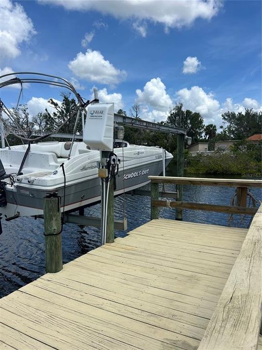 En Venta: $450,000 (0.20 acres)