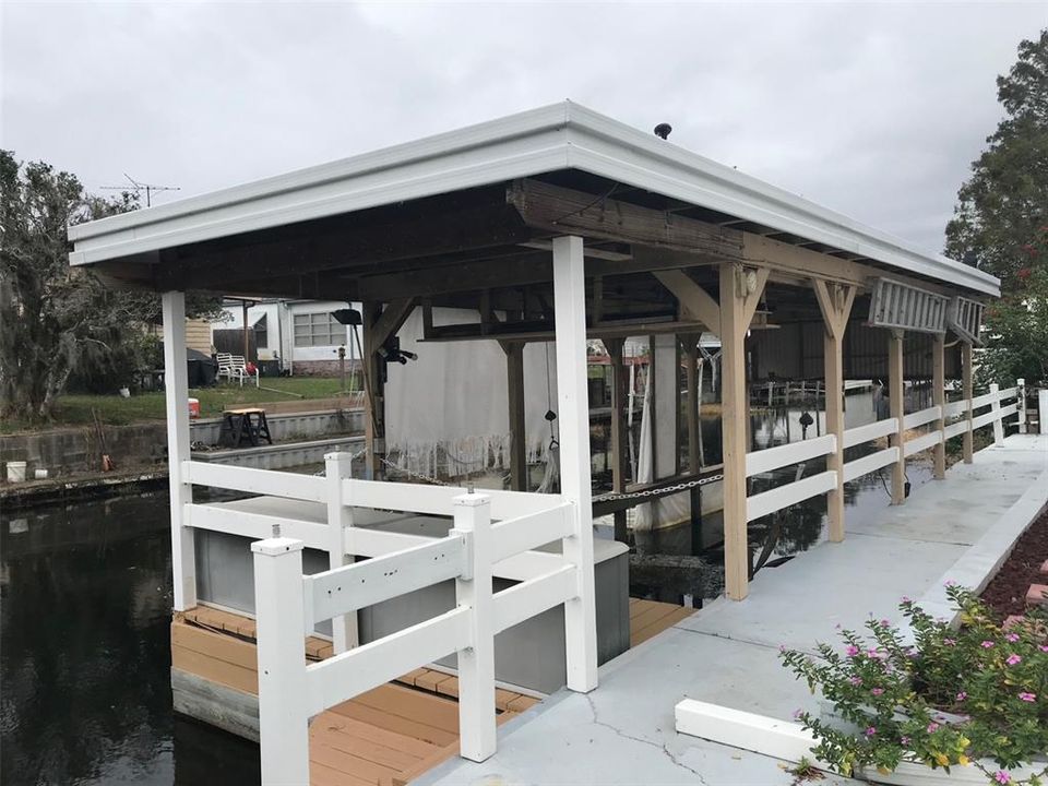 待售: $189,000 (2 贝兹, 2 浴室, 1128 平方英尺)